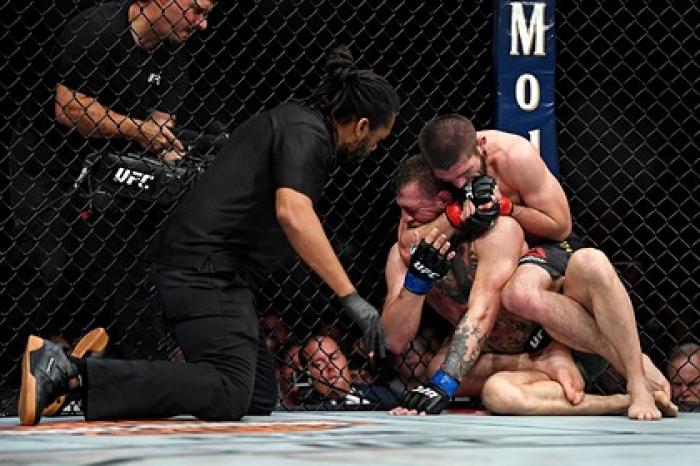 Глава UFC захотел второго боя Макгрегора и Нурмагомедова