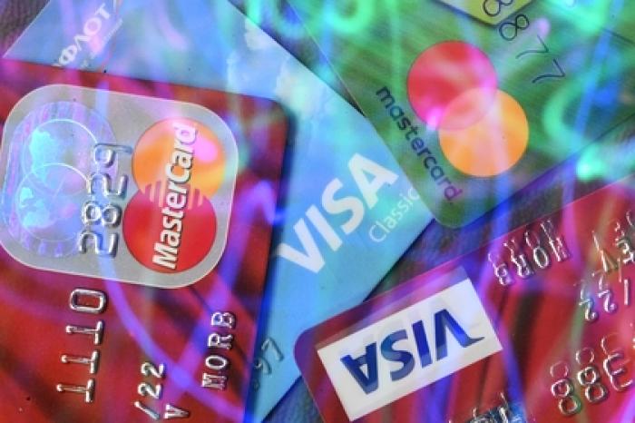 Карты Mastercard и Visa запретили на Pornhub из-за видео с насилием над детьми