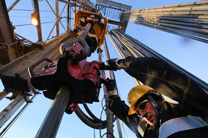 Миру предсказали уход от нефти и газа