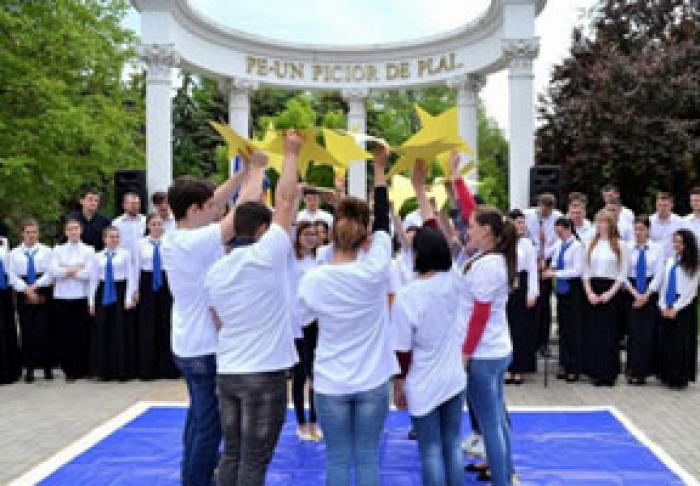 PARTIDUL SOCIALISTILOR PROPUNE PE 8 MAI SĂ FIE SĂRBĂTORITĂ ZIUA EUROPEI, IAR PE 9 MAI - ZIUA VICTORIEI