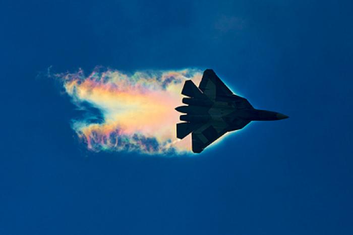 Первый серийный Су-57 испытают