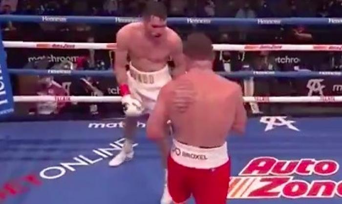 Появилось видео победы Альвареса над суперчемпионом