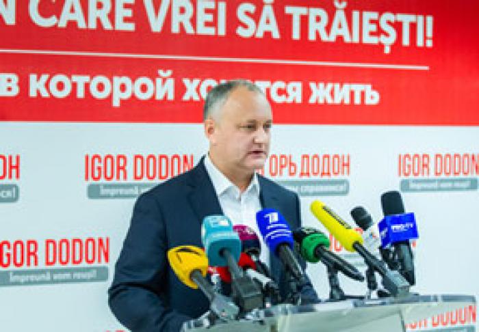 PREȘEDINTEE ÎN FUNCŢIE IGOR DODON A FELICITAT-O PE MAI SANDA CU APROBAREA REZULTATELOR ALEGERII