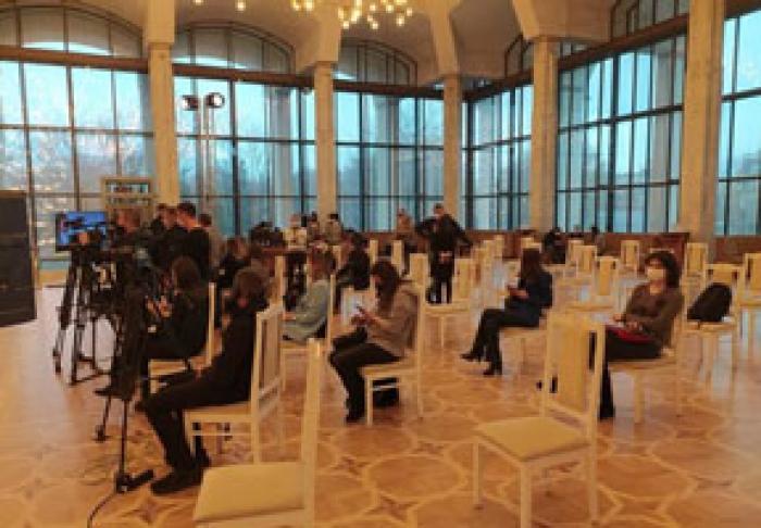 PRIMA CONFERINŢĂ DE PRESĂ A PREŞEDINTELUI ALES AL RM A DURAT MAI MULT DE DOUĂ ORE