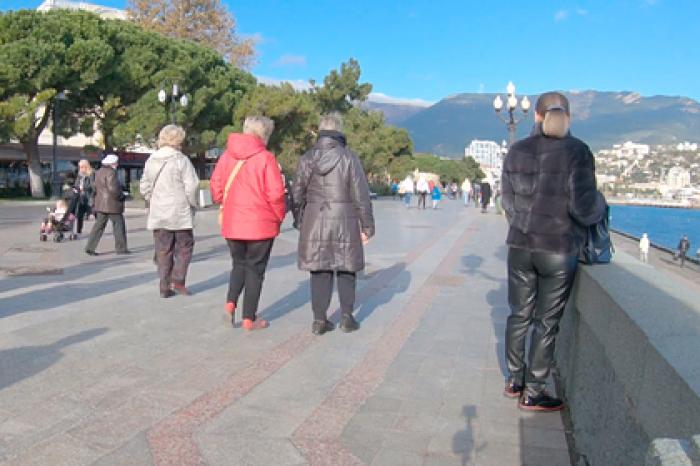 Происходящее на курорте в Крыму в начале зимы показали на видео