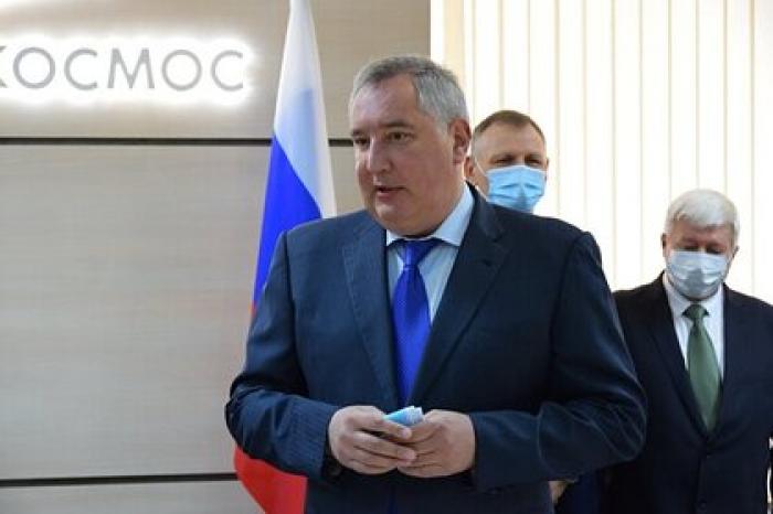 Рогозин назвал чушью версию о причастности робота «Федора» к трещине на МКС