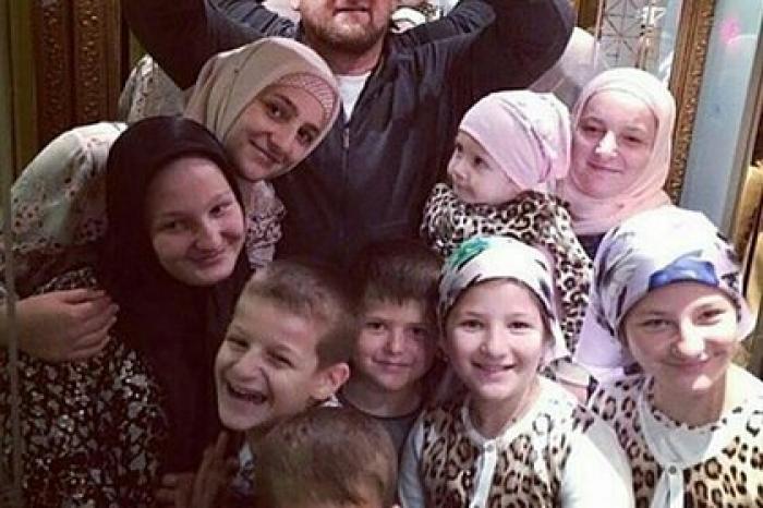 Сотни улиц в Чечне оказались названы в честь Кадырова и его родственников