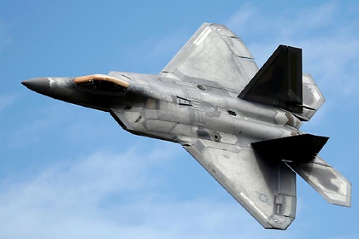 Су-35 увидит F-22 из-за «ахиллесовой пяты»
