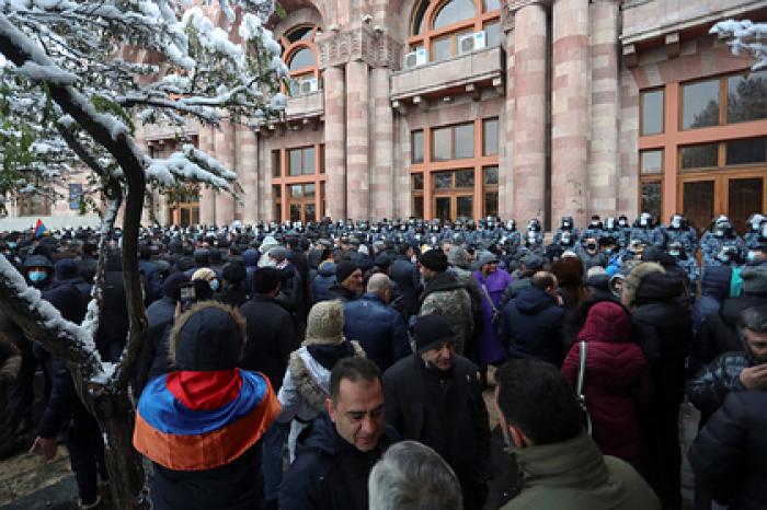 В армянской оппозиции оценили возможность внеочередных выборов