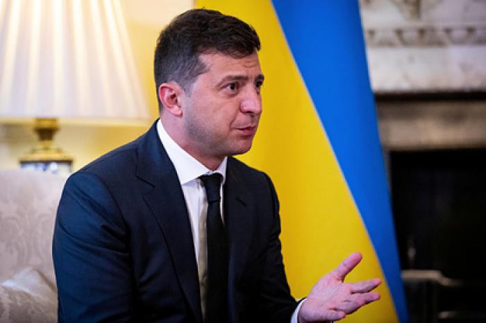 Зеленский подписал закон по вакцинам от коронавируса