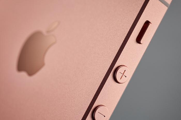 Apple похоронит iPhone SE и iPhone 6s