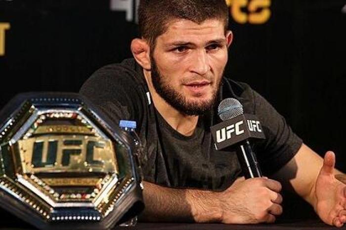 Глава UFC вновь захотел уговорить Нурмагомедова на еще один бой