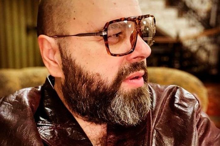 Похудевший на 100 килограммов Максим Фадеев пригрозил судом известному диетологу
