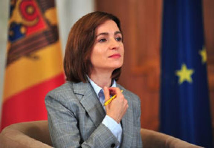 PREȘEDINTELE A DEPUS O SESIZARE LA CURTEA CONSTITUŢIONALĂ REFERITOR LA ÎNTREBĂRILE LEGATE DE ÎMPUTERNICIRILE UNUI GUVERN DEMISIONAR