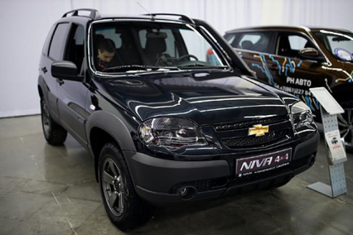 Продажи российского автогиганта упали