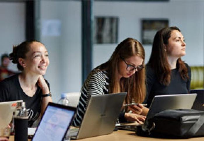 PROGRAM DE BURSE DE STUDII DIN PARTEA CHINEI PENTRU TINERETUL MOLDOVEI PENTRU ANUL ACADEMIC 2021-2022