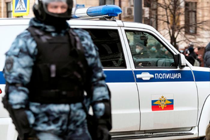 Россиянин ради квартиры напоил пенсионерку и бросил ее в лесу