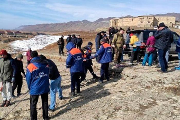 В Дагестане гид погиб на глазах туристов во время экскурсии