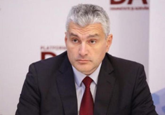 VICEPREŞEDINTELE PARLAMENTULUI A CONFIRMAT ÎNGRIJORAREA FAŢĂ DE ÎMPRUMUTURILE MINISTERULUI FINANȚELOR PE PIAȚA INTERNĂ