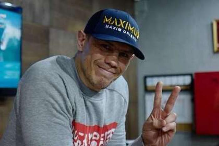 Фанаты посчитали поражение россиянина в UFC кражей