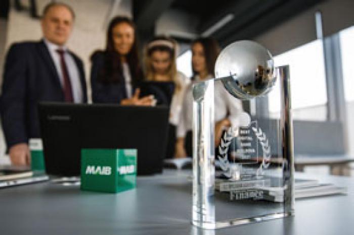 MOLDOVA AGROINDBANK, PREMIATĂ AL DOILEA AN CONSECUTIV CU TROFEUL „BEST DIGITAL BANK MOLDOVA” - CEA MAI DIGITALIZATĂ BANCĂ DIN ŢARĂ
