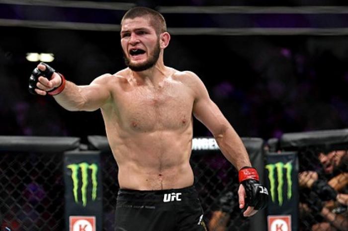 Нурмагомедов сохранил лидерство в рейтинге лучших бойцов UFC