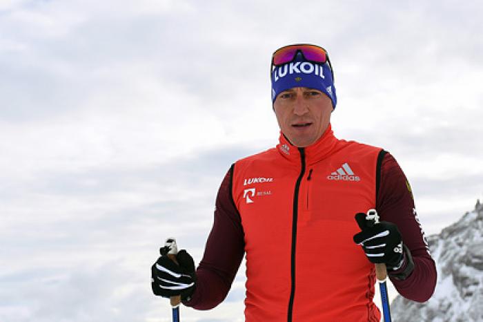 Олимпийский чемпион оценил шансы Большунова в борьбе с норвежцами за медали ЧМ
