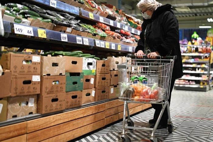 Помощь нуждающимся россиянам продуктами сочли неактуальной