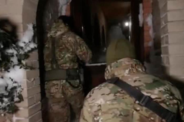 Появилось видео спецоперации ФСБ в Татарстане и Крыму