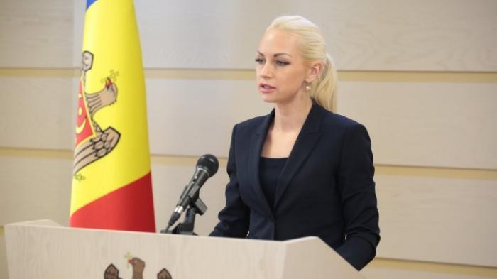 Tauber, despre decizia lui Sandu de a o înainta iar pe Gavriliţa: E un circ de prost gust