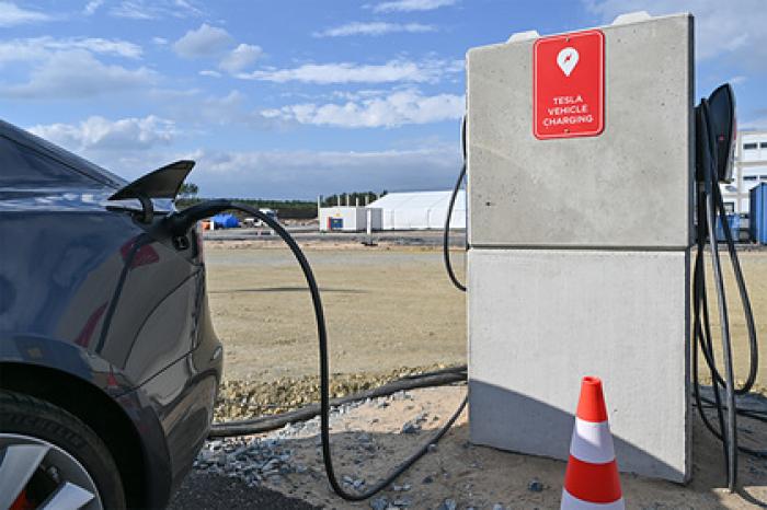 Tesla решила производить электромобили еще в одной стране