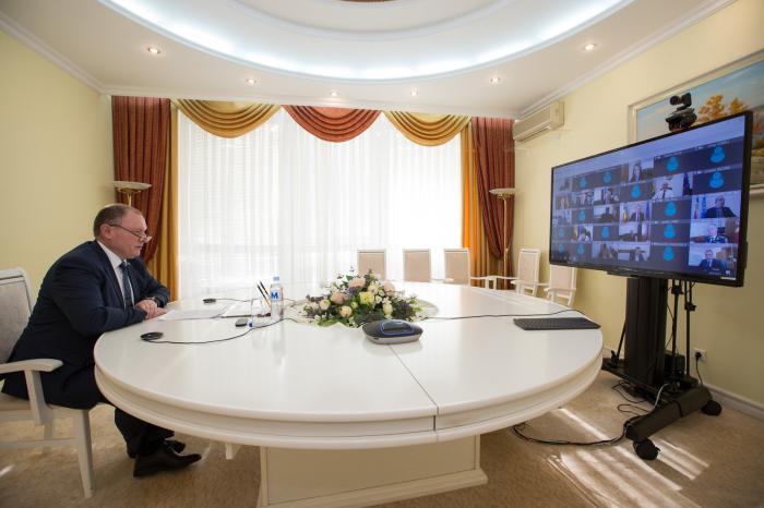 Власти предлагают дополнительные условия для деятельности перевозчиков и коммерческих рынков