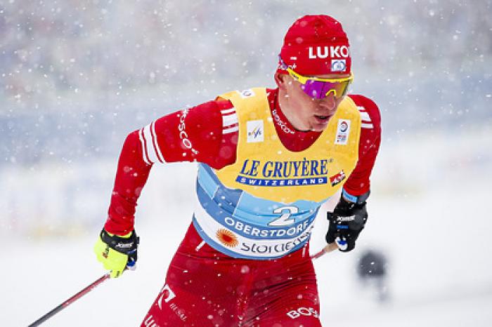 Большунов назвал ошибку в борьбе за золото на чемпионате мира