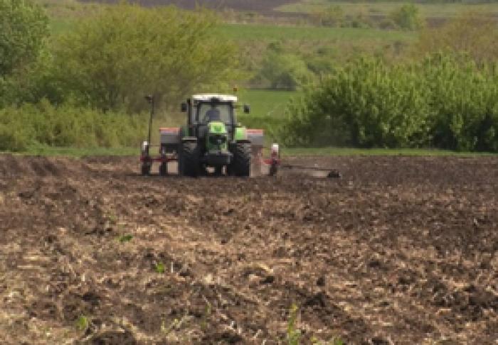DE ASTĂZI AIPA ÎNCEPE SĂ PRIMEASCĂ CERERILE DIN PARTEA FERMIERILOR CARE SOLICITĂ AJUTORUL MATERIAL ÎN CALITATE DE MOTORINĂ OFERIT DE ROMÂNIA