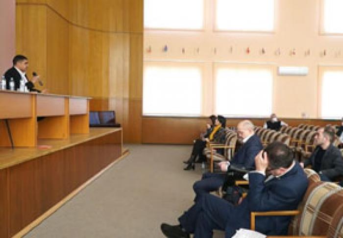 DEPUTATII APG LA ULTIMA SESIUNE NU AU REUŞIT SĂ APROBE BUGETUL DE AUTONOMIE
