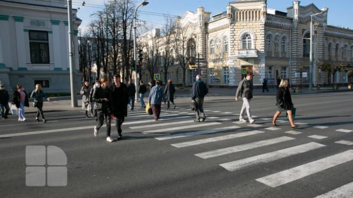 Doar 29 % dintre moldoveni vor alegeri parlamentare anticipate