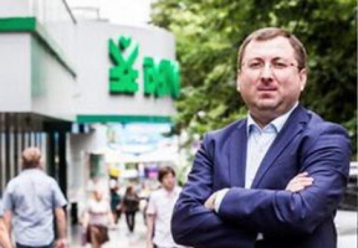 ​DOSARUL ÎMPOTRIVA FOSTULUI PREŞEDINTE AL BĂNCII DE ECONOMII TRIMIS ÎN JUDECATĂ