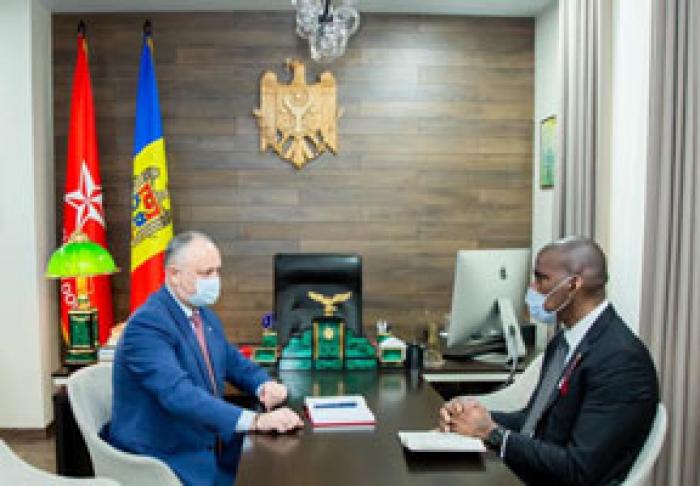 LIDERUL SOCIALIST A DISCUTAT SITUAȚIA POLITICĂ DIN ȚARĂ CU AMBASADORUL SUA