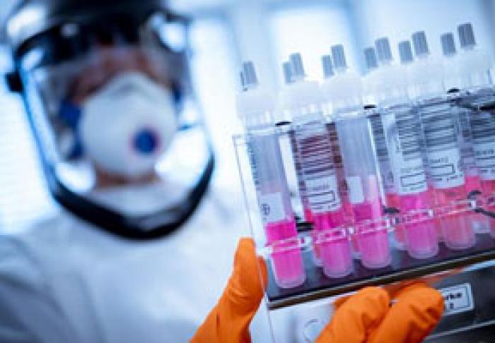 ​MARŢI MAI MULT DE JUMĂTATE DIN TESTELE PENTRU CORONAVIRUS AU FOST POZITIVE