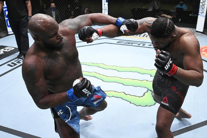 Майк Тайсон выбрал бой года в UFC