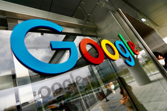 Роскомнадзор потребовал от Google снять ограничения с фильма про Крым на YouTube