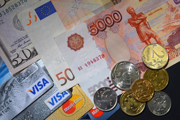 Россиянки назвали желаемую зарплату мужчин