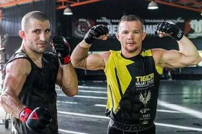 Российский боец MMA и соратник Яна обвинил Стерлинга в притворстве