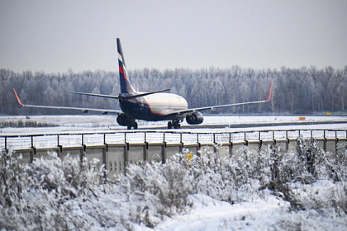 Российский самолет экстренно вернулся в аэропорт вылета