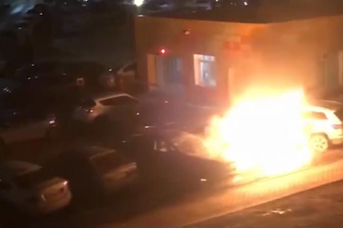 Российскому журналисту сожгли автомобиль