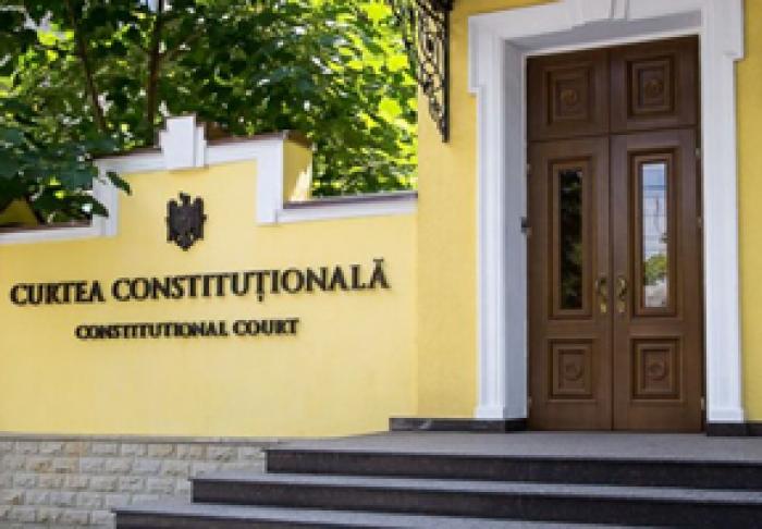 VINERI, CURTEA CONSTITUŢIONALĂ VA EXAMINA CEREREA DE SUSPENDARE A DECRETULUI PREŞEDINTELUI PRIVIND NUMIREA UNUI NOU CANDIDAT PENTRU FUNCŢIA DE PRIM MINISTRU