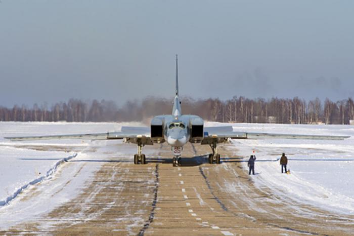 Власти России разберутся в инциденте с Ту-22М3 под Калугой