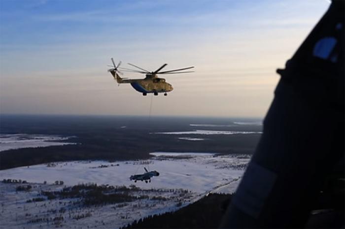 В России Ми-26 перевез Су-27