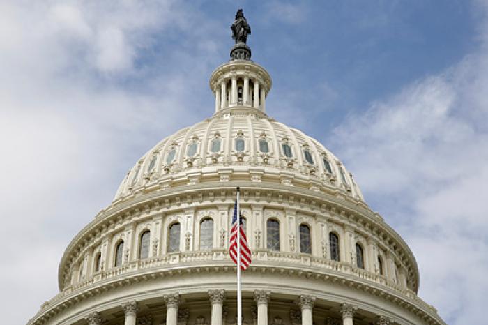 В Вашингтоне эвакуировали людей из здания Конгресса США