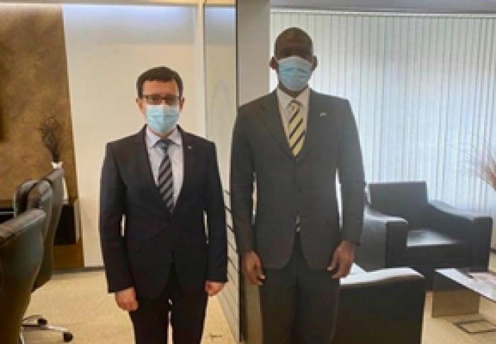 AMBASADORUL SUA A REMARCAT "IMPORTANŢA PROTECŢIEI INDEPENDENŢEI BĂNCII NAŢIONALE"
